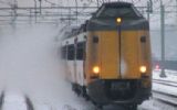Bedrijfsuitje Juridisch Loket resulteert in dansfeest in gestrande trein