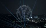 Introductie nieuwe Volkswagen coronaproof: in de lucht met 2000 drones...