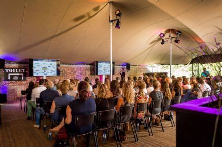 13 tips voor een vleugje festival tijdens een zakelijk evenement