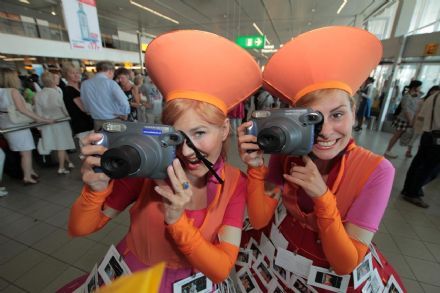 Aaaaha! The Actor Factory blijft stunten op Schiphol