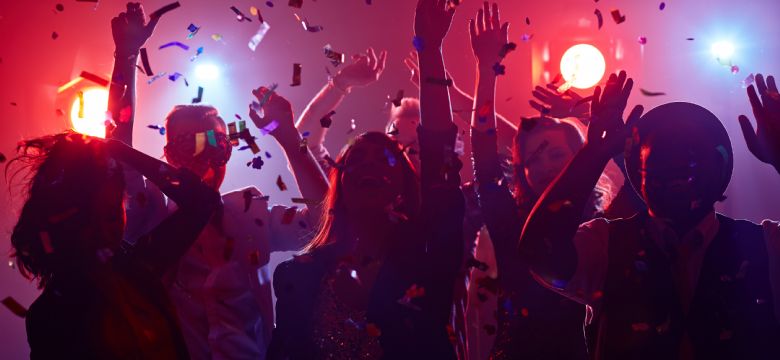 Afschaffen rookruimtes: potentieel gevaarlijke situatie voor evenementen