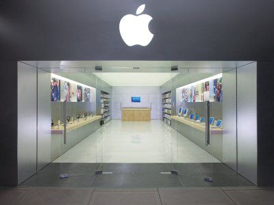 Apple bouwt voor event Elicium van Amsterdam RAI om tot enorme Apple Store