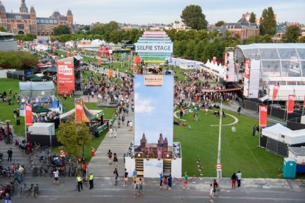 BankGiro Loterij komt met Selfie Stage op Uitmarkt Amsterdam