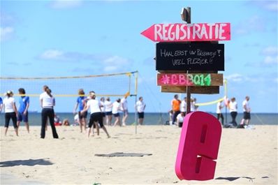 Beach Branche Barbecue: derde foodconcept/ PPeople daagt volleybalteams uit