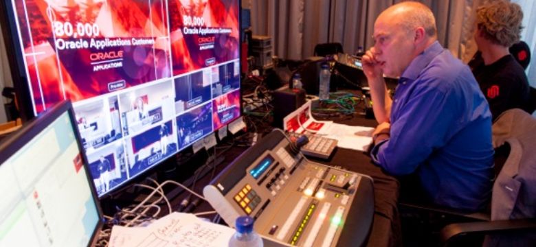 Bruggen Verwiel bedenkt mobiele talkshow-concept voor interactief event Oracle