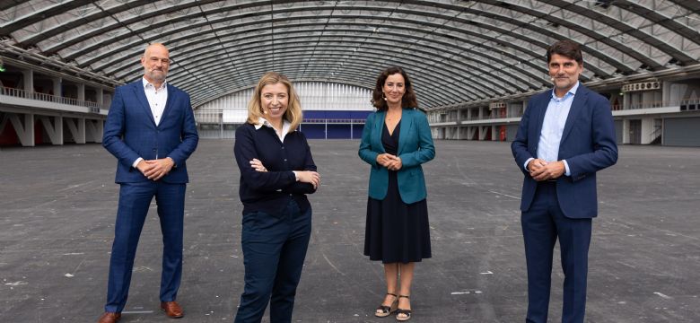 Burgemeester Halsema in RAI Amsterdam: 'Blij dat er weer zakelijke evenementen zijn'