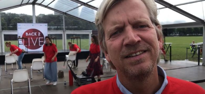 Code Vuurrood: 'Het is ongekend hoe de overheid er mee omgaat'