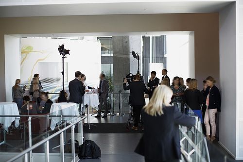 Crowne Plaza faciliteert met Social Media Lounge hybride evenementen en social media