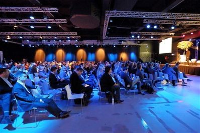 Dag van het Evenement: een sfeervolle compilatie van netwerken en inspiratie