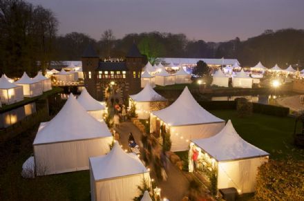 De Boer Structures bouwt volledig tentendorp voor Country & Christmas Fair