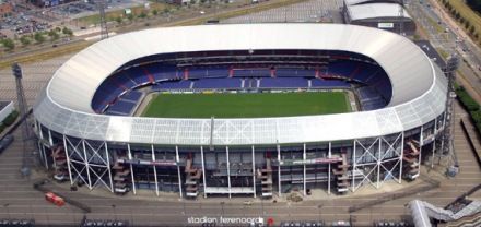 De Kuip is per direct op zoek naar nieuwe eventcollega