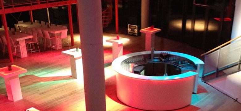 De Ronde Bar introduceert speciale flightcases