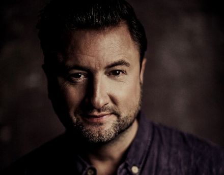 Dennis Weening presenteert Gouden Giraffe Event Awards