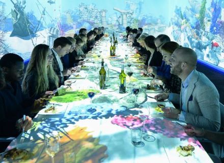 Digitaal dineren blijkt groot succes; Dinner in Motion verlengd tot september