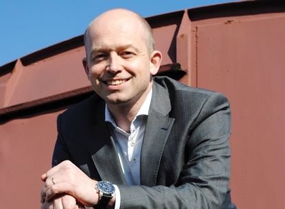 Directeur René Schers verlaat de Rijtuigenloods