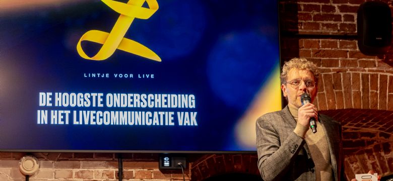 Drie Lintjes voor Live uitgereikt