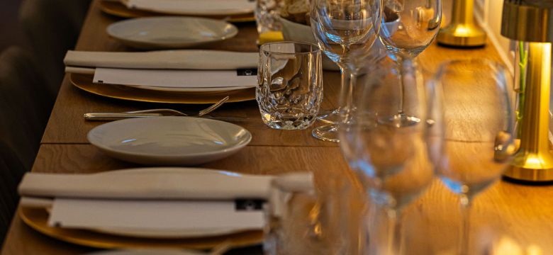 Eat2Gather organiseert Route de Vin & Velo d’ Amsterdam | 8 september 2024