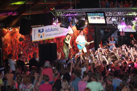 Edukans bedankt 1250 vrijwilligers met een evenement