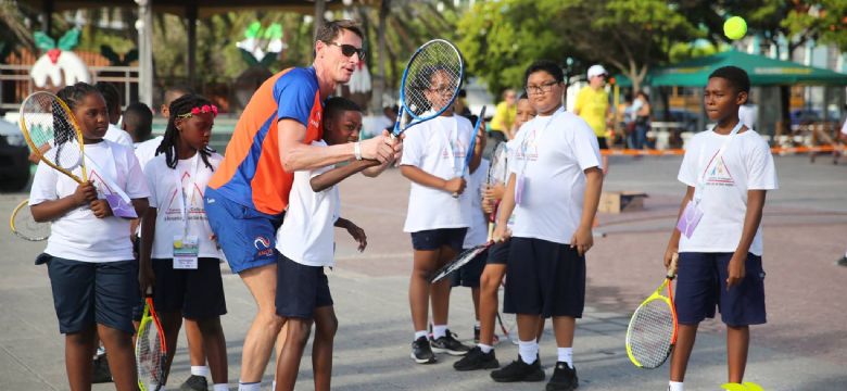 Eerste editie Curaçao Tennis Legends smaakt naar meer
