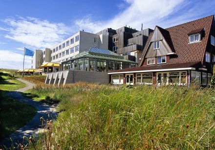 Evenementenduo neemt exploitatie Grand Hotel Opduin over