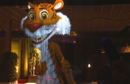 Event 15: 'Tony de Tijger' verrassende entree met een grote glimlach