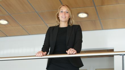 Femke den Neijsel nieuwe commercieel manager Hulskamp Audiovisueel