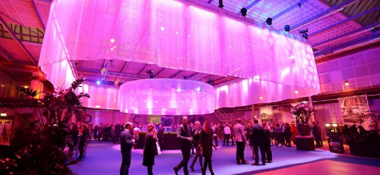 Fokker Terminal: Smakelijke arrangementen voor de feestdagen