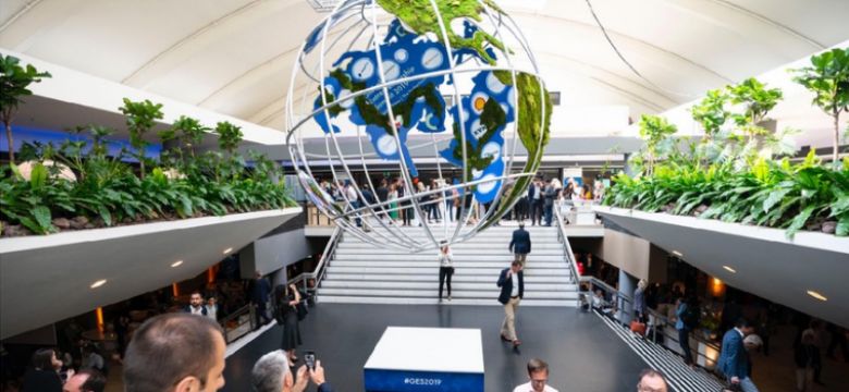 Fraai Projecten en Wolterinck Event Decoration toveren World Forum om in beleveniswereld voor 2000 wereldleiders