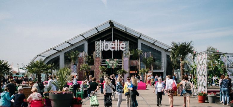 Gouden Giraffe 2021: Libelle Zomerweek pakt zomers uit tijdens Tropical Party 2019