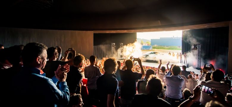 Gouden Giraffe 2021: Reveal Lightyear One door Plugged Live Shows