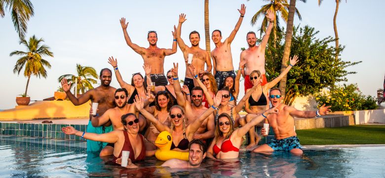 Gouden Giraffe 2021: Singles Beach Festival van VillaVibes