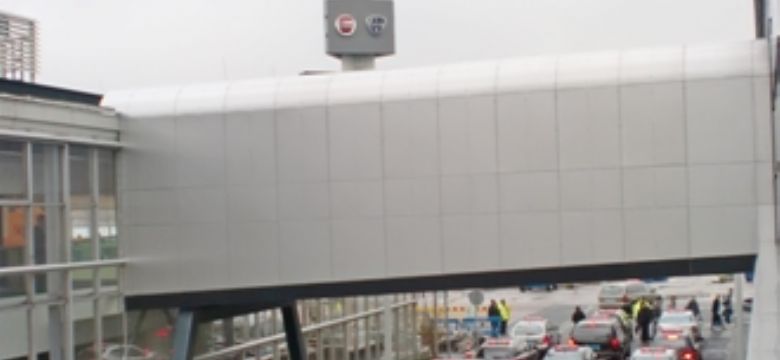 Grote Amsterdamse locatie gaat samenwerking aan met taxicentrale