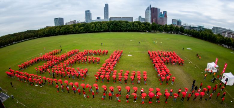 HELP is de boodschap van 600 eventprofessionals op het Malieveld