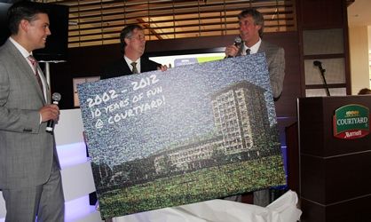 Het Courtyard by Marriott Hotel bestaat tien jaar