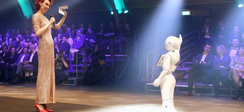 Het robot tijdperk op evenementen is aangebroken