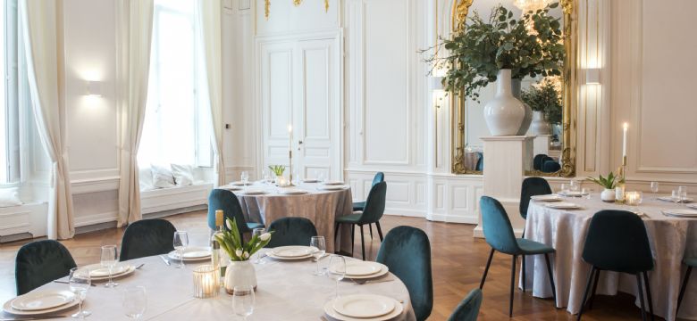 Het Spaansche Hof heropent als congres- en trouwlocatie