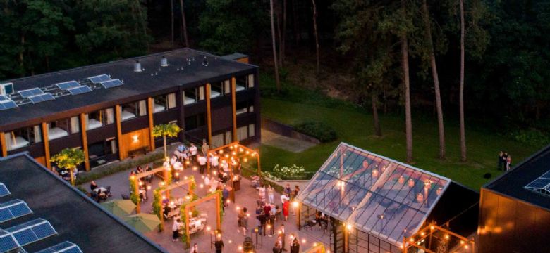 Hotel en evenementenlocatie De Werelt heropent in Lunteren