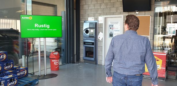 Intelligent scherm helpt winkels bij reguleren drukte, ook ideaal voor evenementen