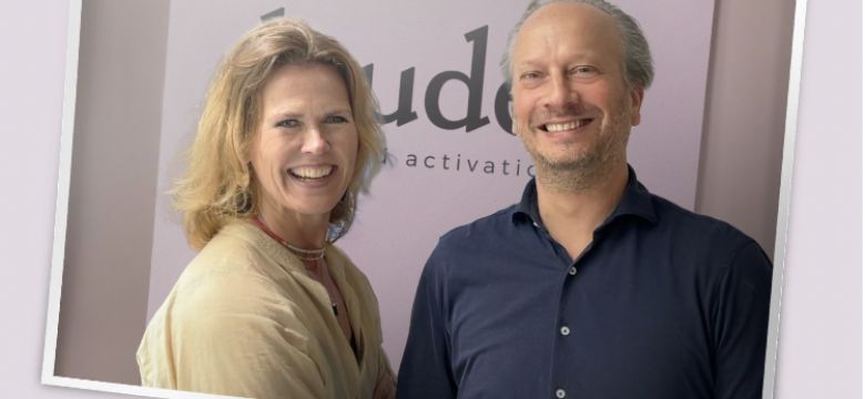 Iris Havekes verkoopt aandelen Louder. brand activation