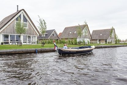 Landal opent park in het Friese 'Kameleondorp' Terherne