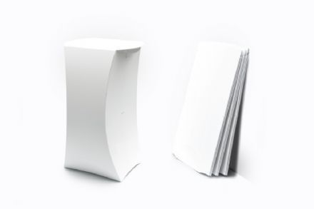 LoungeRent en Flux Furniture vinden de statafel opnieuw uit...