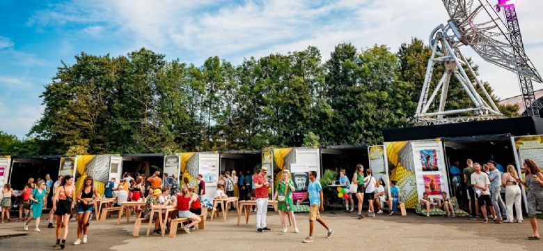 Lowlands Science: festivalbezoekers helpen wetenschap verder