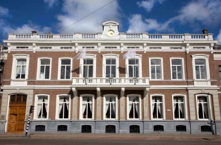 Maison van den Boer renoveert De Oude Raadzaal Den Haag