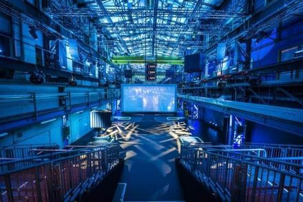 Mercedes-Benz kiest Kromhouthal voor internationale dealertraining