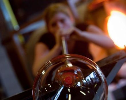 Nationaal Glasmuseum toont nieuw zakelijk aanbod tijdens Event16