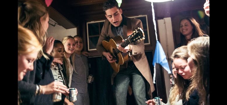 Natwerk en Qmusic organiseren in studentenkeuken een overweldigend event