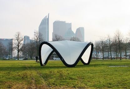 Nederlandse kite designer ontwerpt opblaasbare event tent