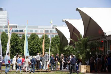 Neptunus bouwt 15.000m2 tentencomplex voor cultureel festival