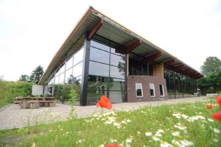 Nieuwe congreslocatie in het Rotterdamse havengebied