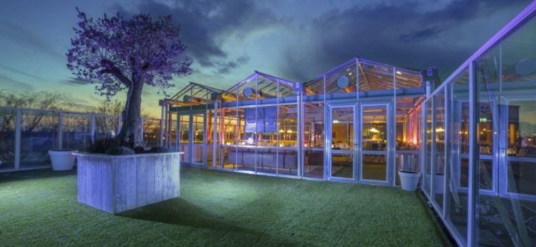 Nieuwe evenementenlocatie in Woerden: glazen kas op het dak?